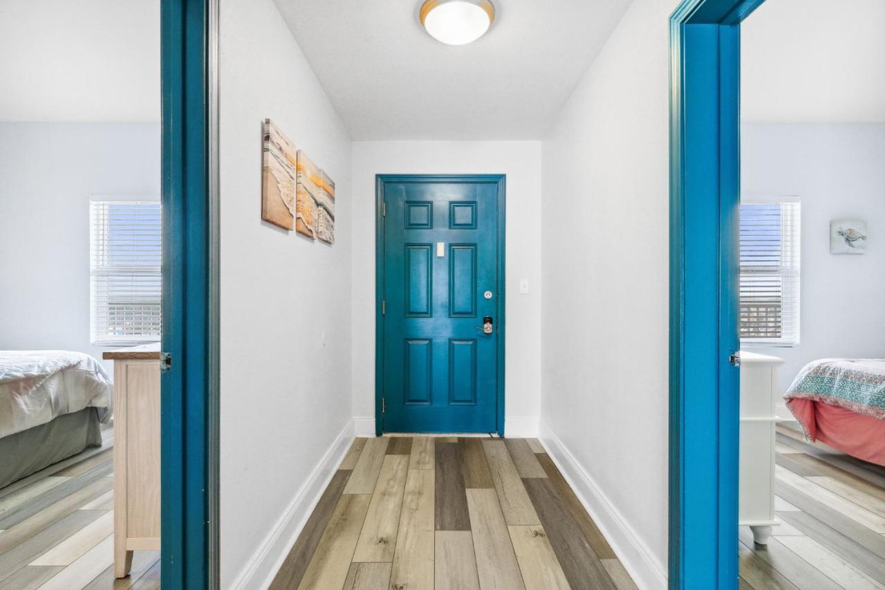 Eternal Waters At Laketown Wharf #1221 By Nautical Properties Vacation Rentals Panama City Beach Bagian luar foto